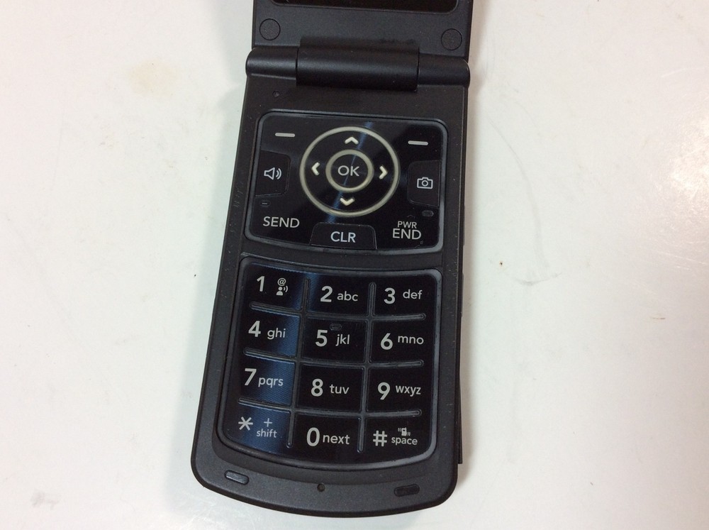 Lot Cell Phones Untested