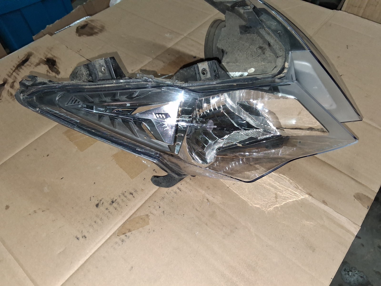Skidoo Headlight Headlamp 517305497 517306180