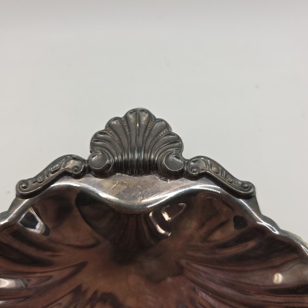 Vintage Marked Guildcraft Silversmiths No. 1823 Silver plated Seashell/Clam...