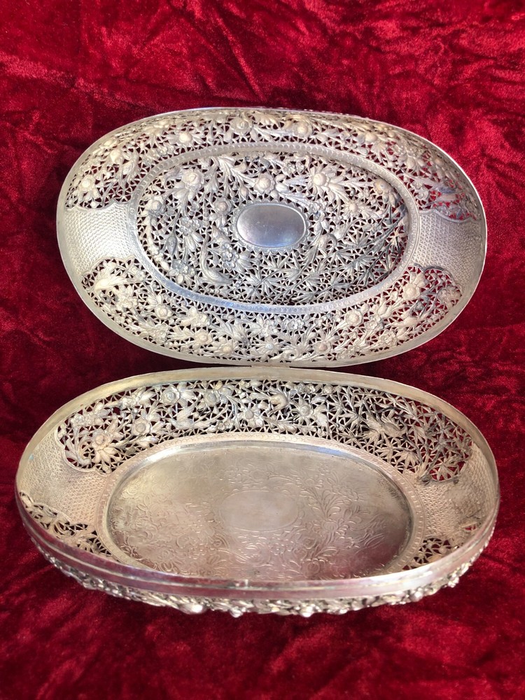 Antique Chinese Sterling Silver Open Work Hinged Signed Box