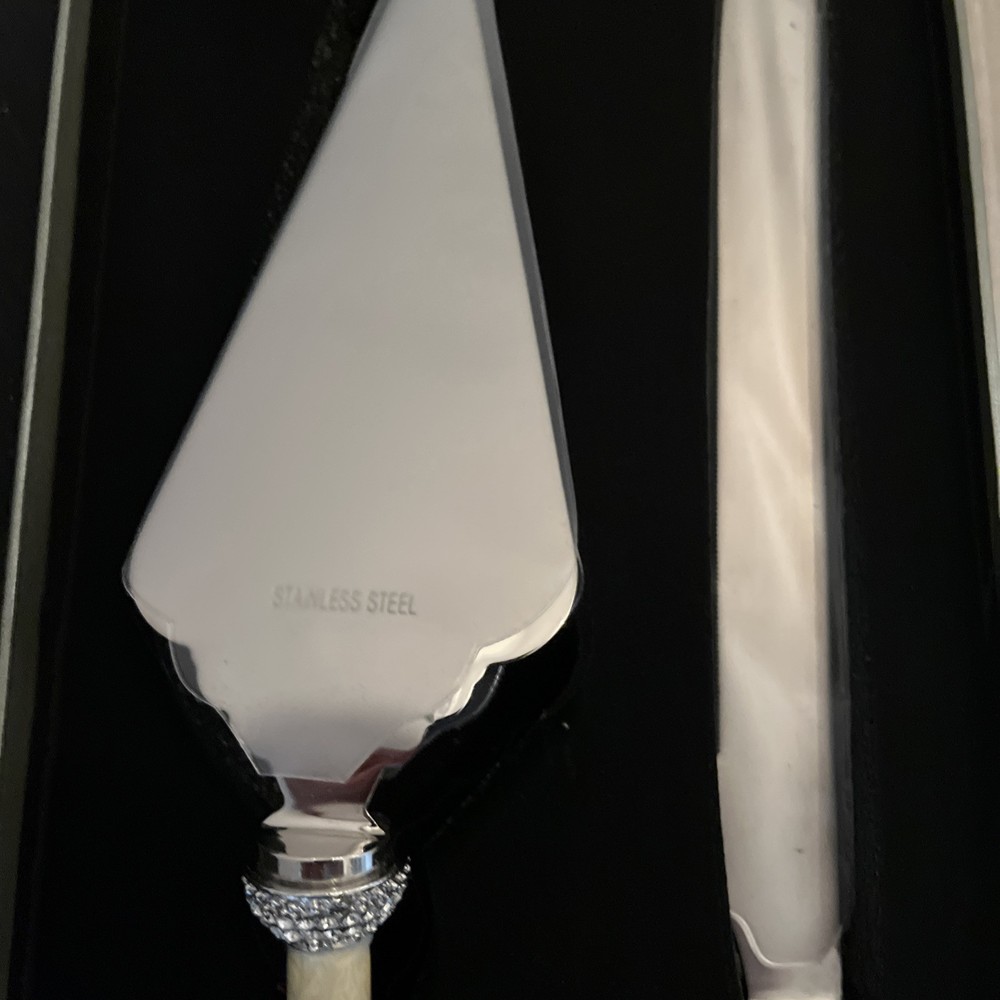 Olivia Riegel Celebration Dessert Serving Set