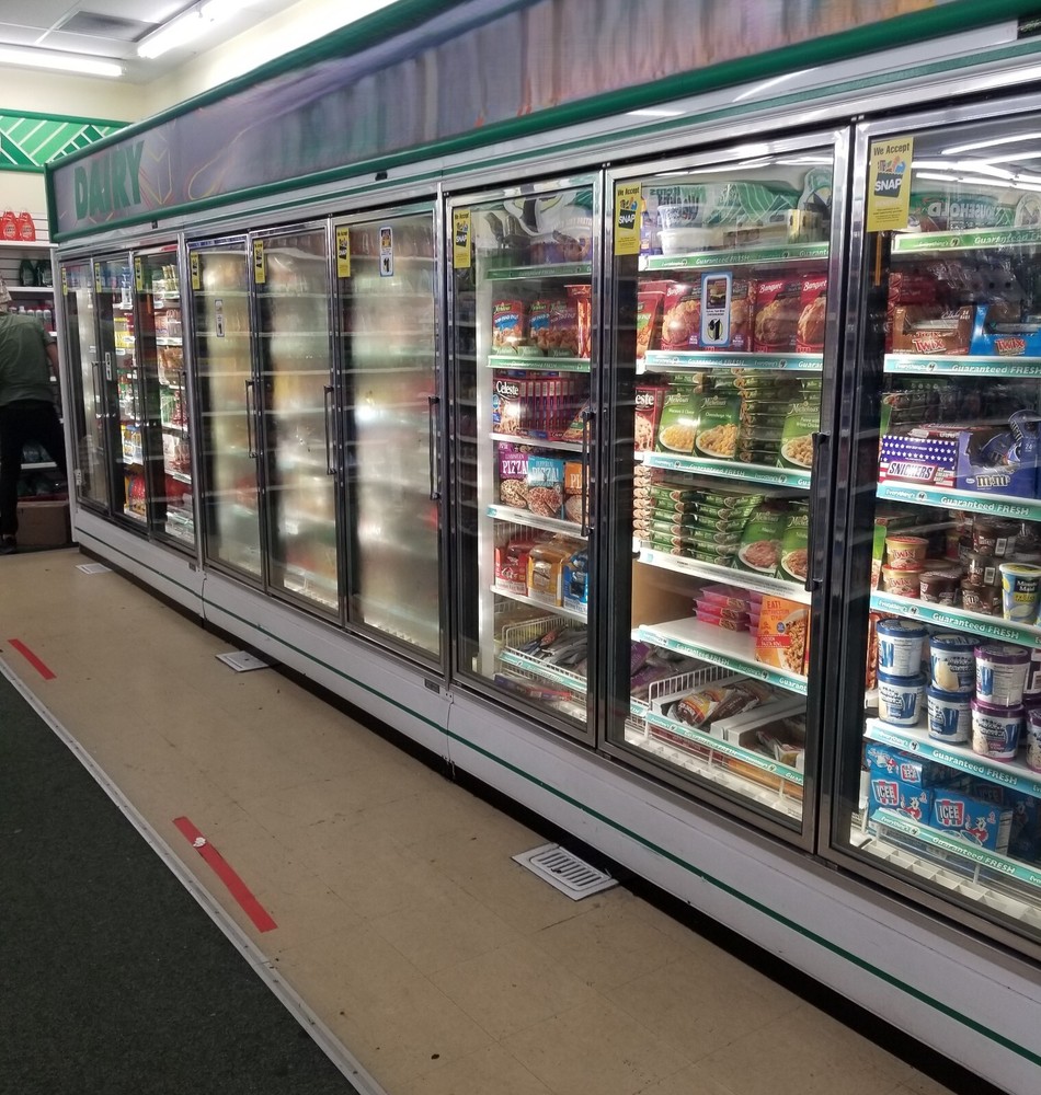 3 GLASS DOOR DISPLAY CASE /BRAND ZERO ZONE /