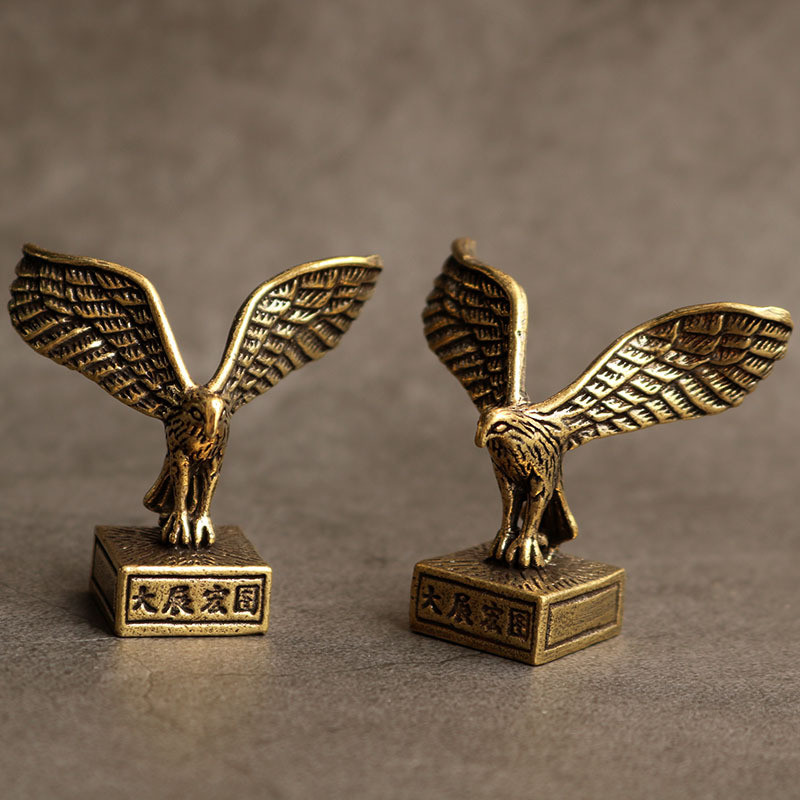 Solid Copper Eagle Trinket Tea Pet Ceremony Antique Bronze Model Figurines