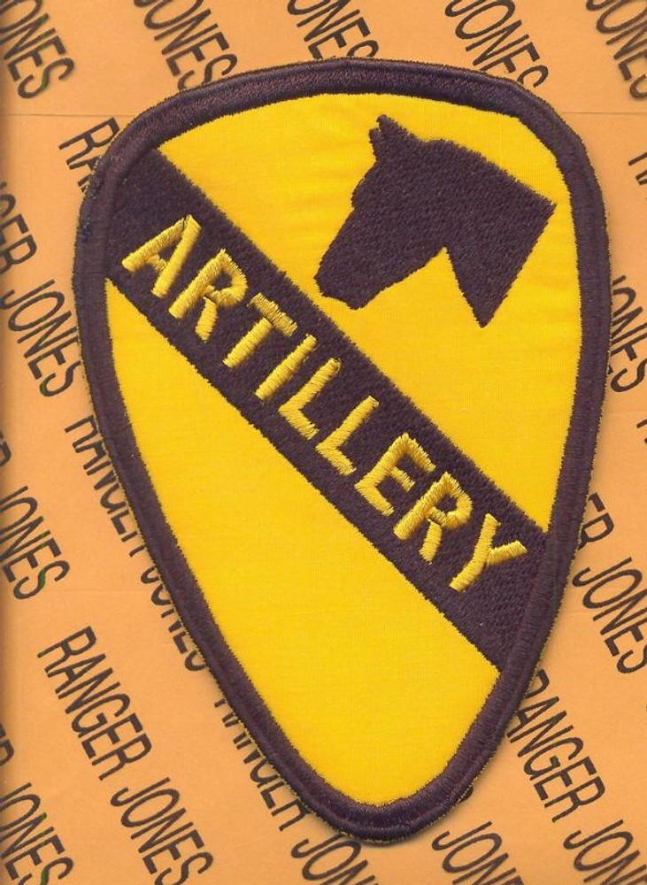ARTILLERY Troops DIV ARTY 1st Cavalry Division 5" patch c/e