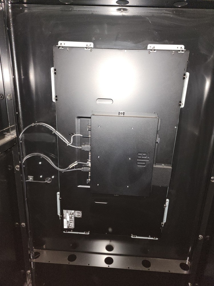 3 SMART VENDING MACHINES REFRIGERATED