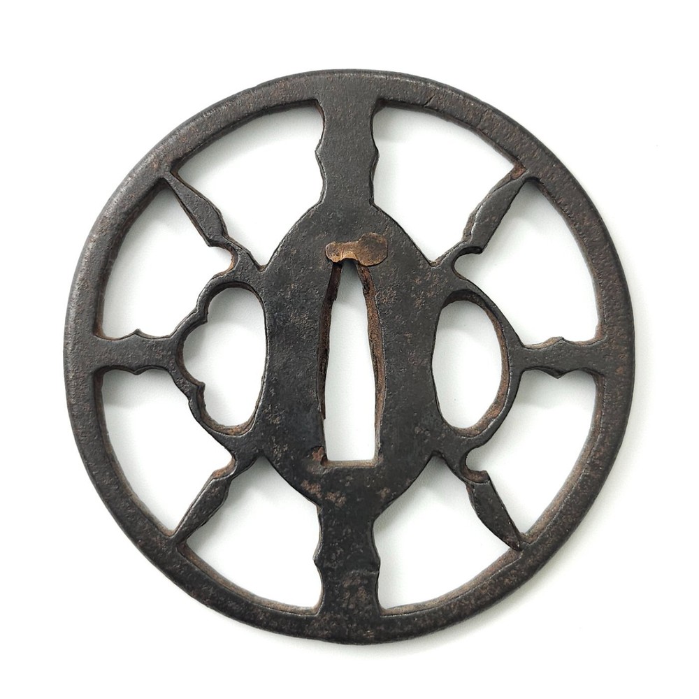 Owari Sukashi Tsuba