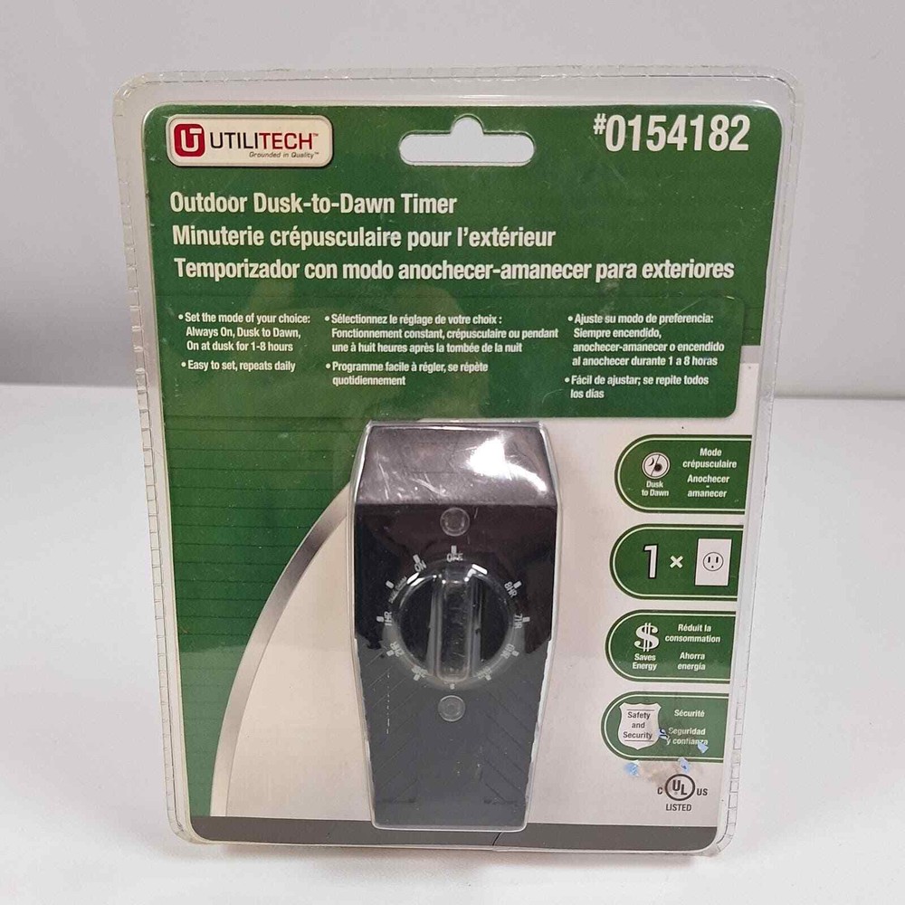 Utilitech Outdoor Dusk-To-Dawn Timer (0154182)