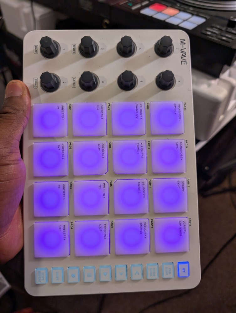 Launch Pad USB-C Interface Portable Wireless MIDI Controller Suitable Percussion