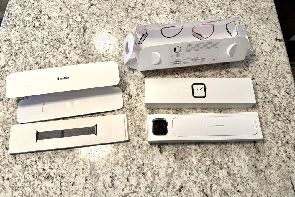 Apple Watch + Milanese Loop Box - EMPTY boxes Only - EXCELLENT condition