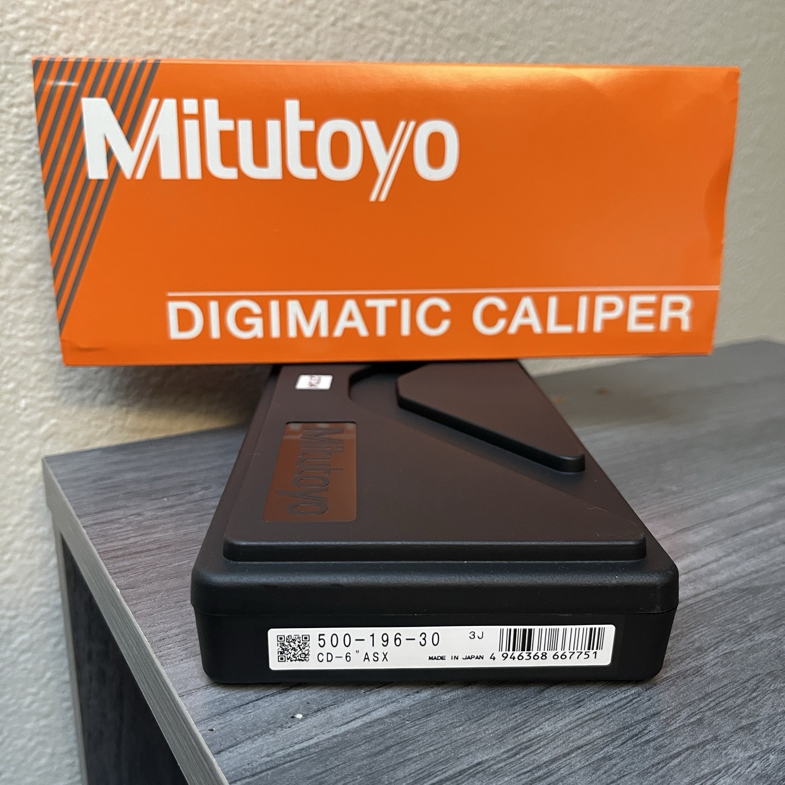Mitutoyo Digimatic Caliper Hard Storage Case, Model 500-196-30