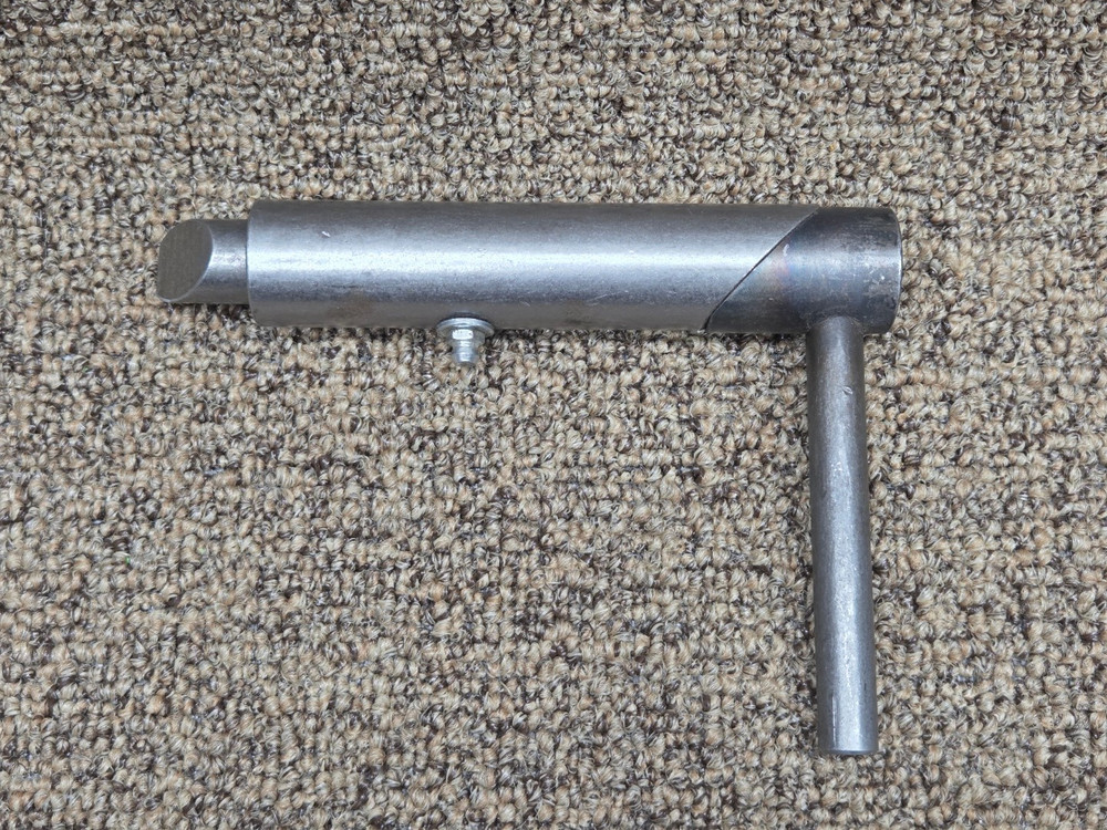 6" Right Slam Action Gate Latch Spring Loaded Angled Pin Grease Zerk