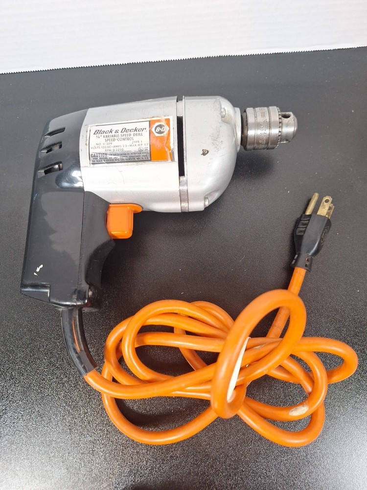 Black And Decker 1/4”Variable Speed Drill. Speed Control. U-209. Type 1.  0-2250
