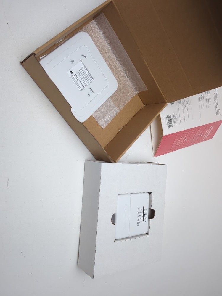 Honeywell Home Non Programmable Basic Thermostat Control Heat READ