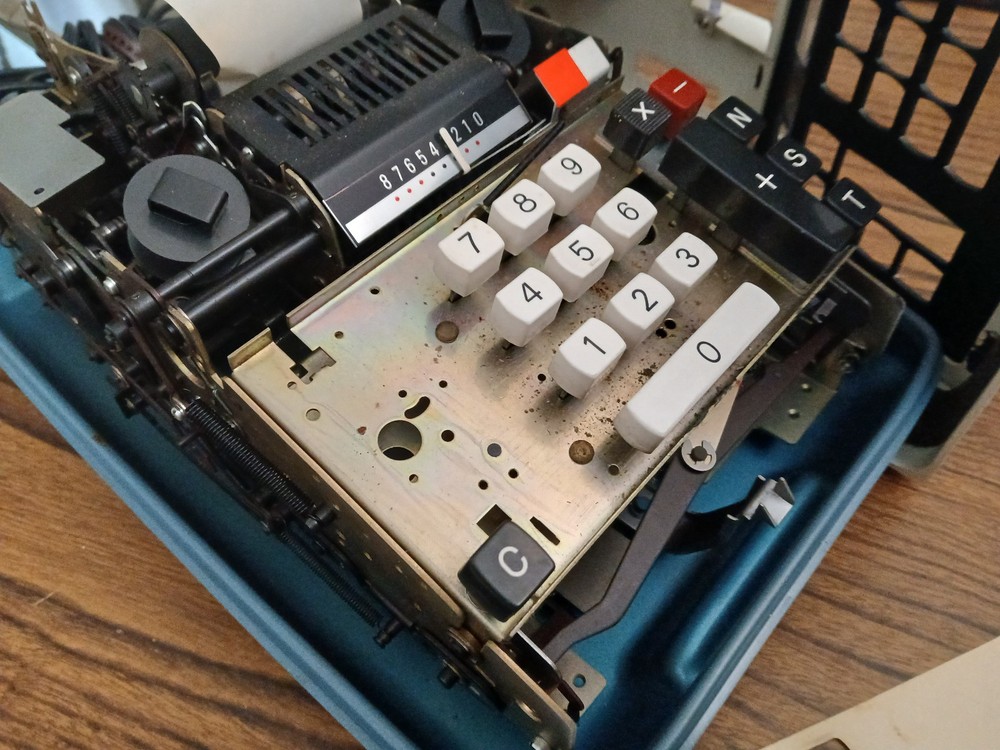 Vintage Hallmark 10 Key Electric Adding Machine Model AM-892 AS-IS