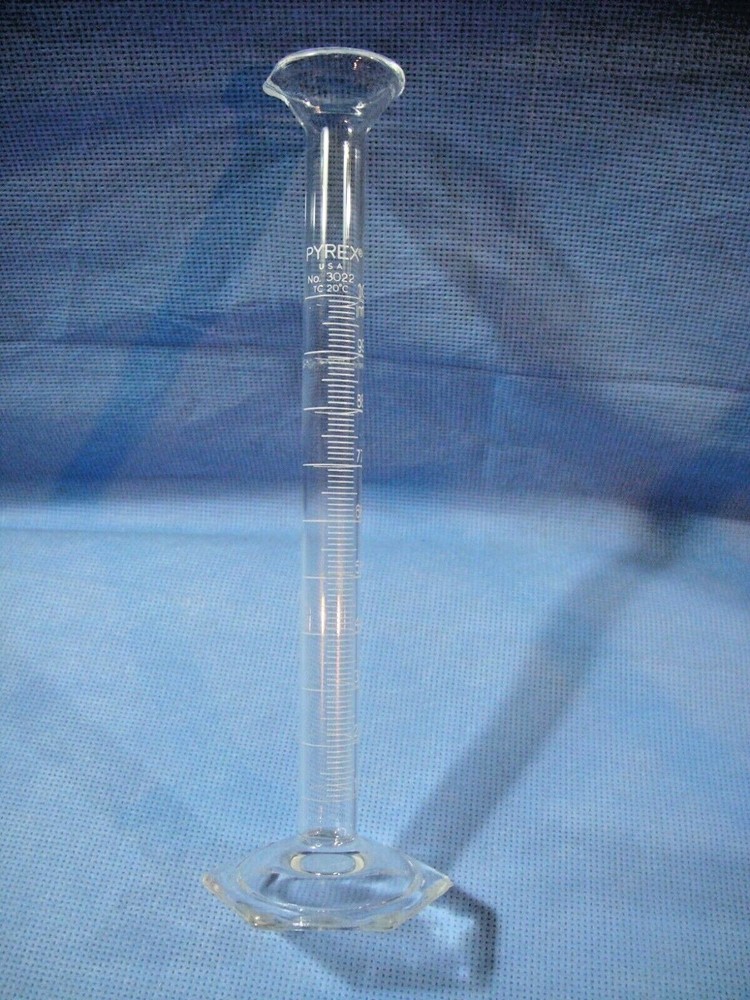 PYREX 3022 10 mL Graduated Cylinder