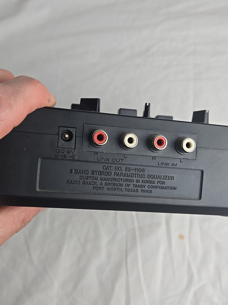 Realistic 32-1106, Stereo Parametric Equalizer, 3 Band Eq
