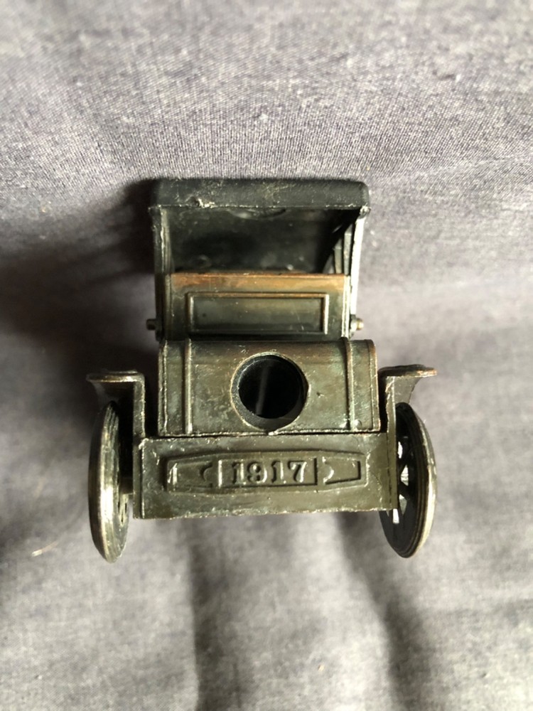 Vintage Metal Rolling "1917" Old Fashioned Car Shaped Pencil Sharpener