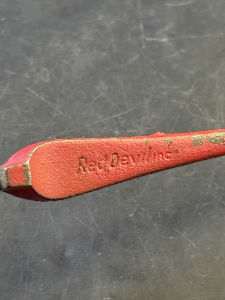 VINTAGE RED DEVIL GLASS CUTTER TOOL - USA Xl4