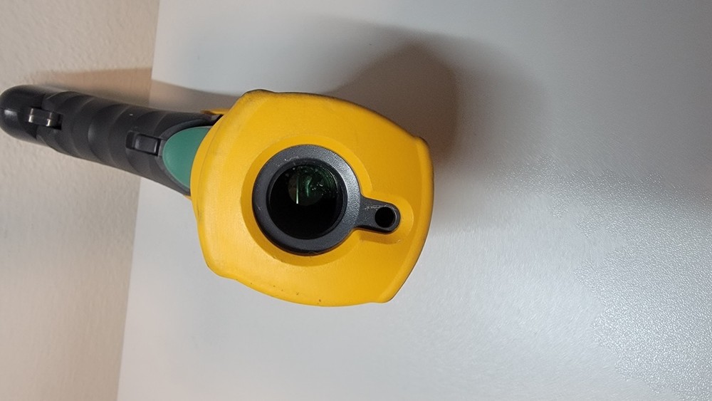 FLUKE 568 IR THERMOMETER HANDHELD