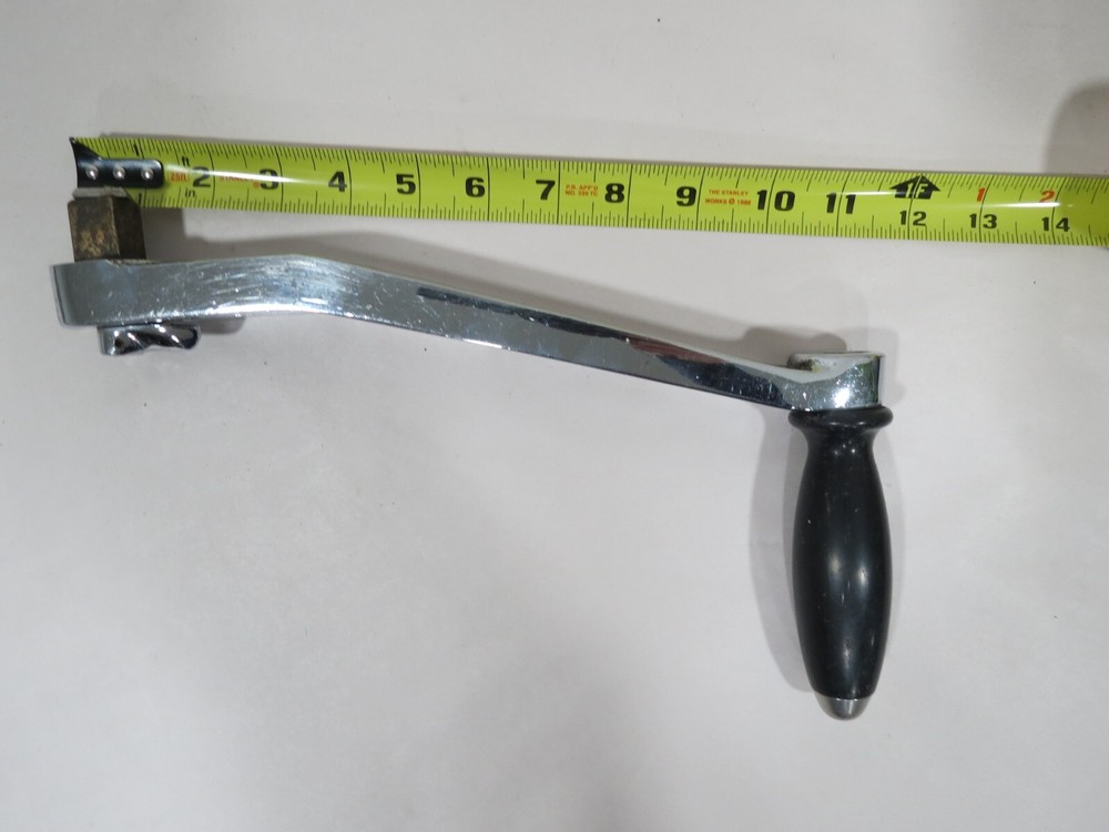 BARIENT 11" LOCKING WINCH HANDLE CHROME W/ BLACK HANDLE