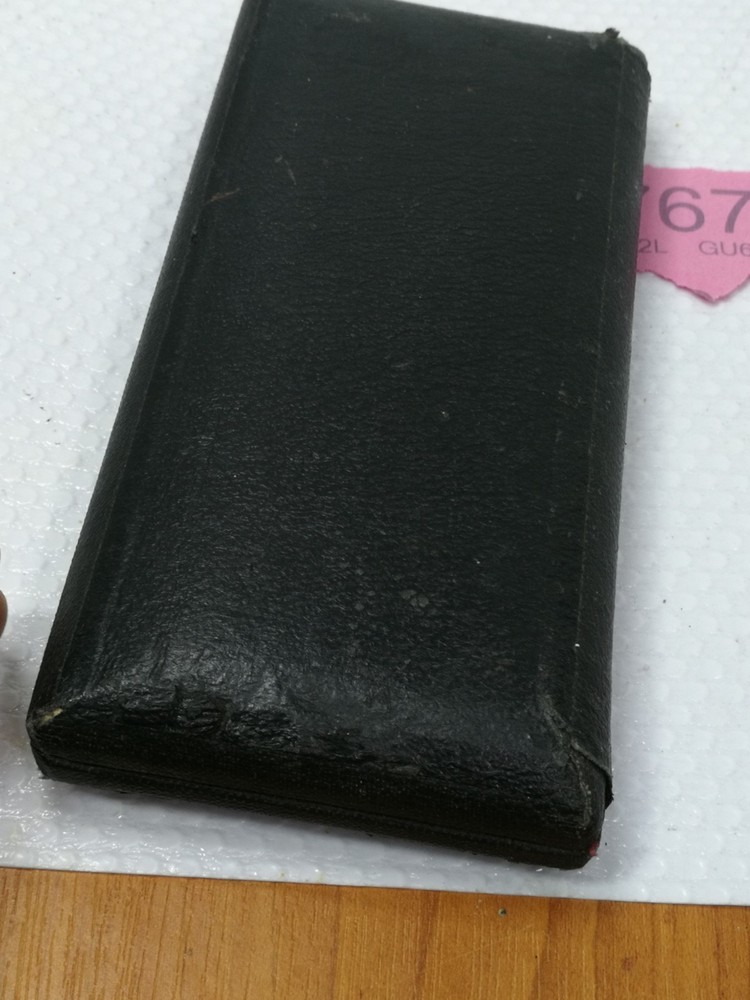 Vintage cased G2B hellerman compass set