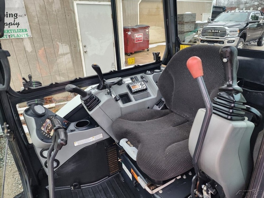 21 Bobcat E35I Mini Excavator, Long Arm, 1,059 hours, Hydraulic Thumb, Cold AC