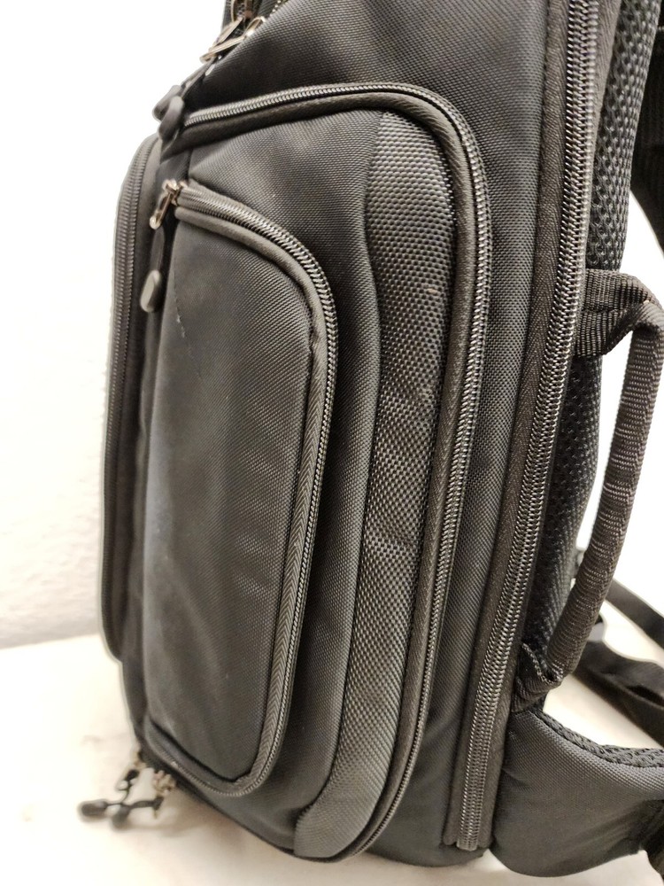Case Logic DSS-103 Luminosity Large Sling Backpack (Black)