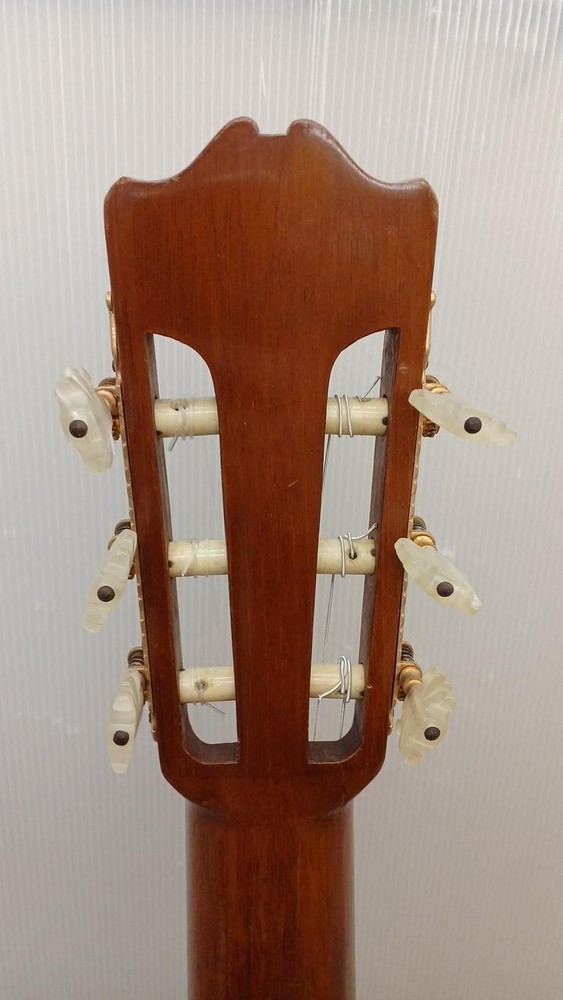 YAMAHA GC-30B Classical Guitar