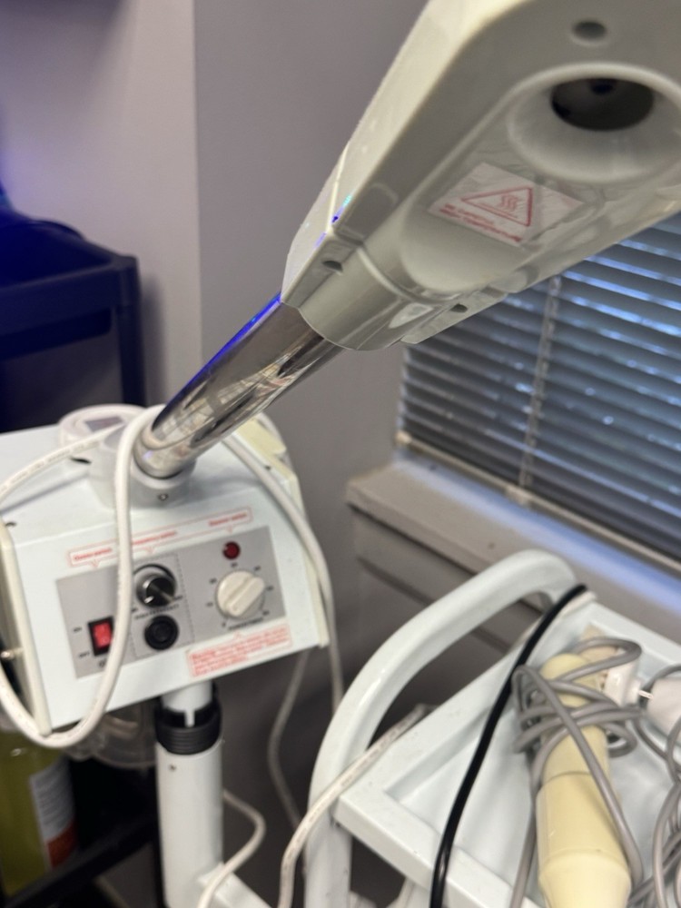 facial machine spa
