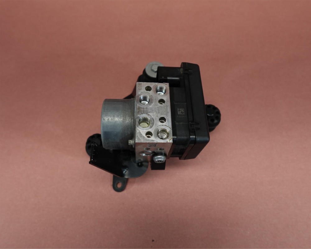 2013-2016 BMW F800 F800GT ABS Pump Unit Module