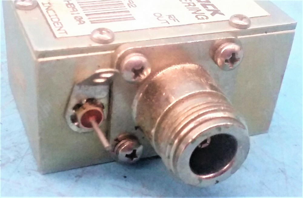 1 NOS Penstock Engineering RF IN @ RF OUT MODEL PSD-H8910A