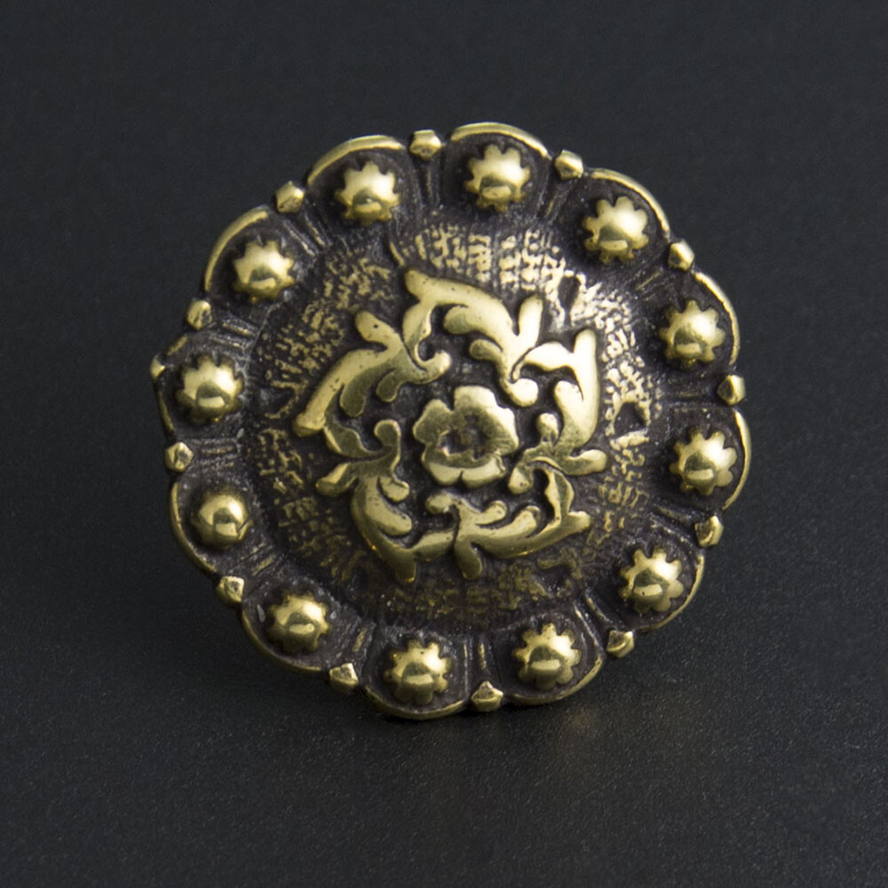 Berry Concho Screw Back Solid Brass 23mm