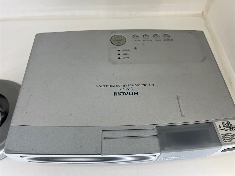 Hitachi Projector CP-S225 Multimedia Mobile LCD Projector With Mount and Remote