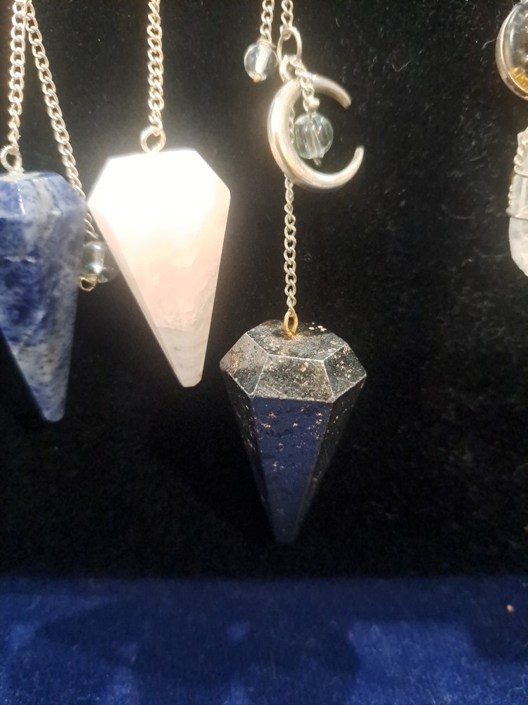 Hematite dowsing crystal pendulum