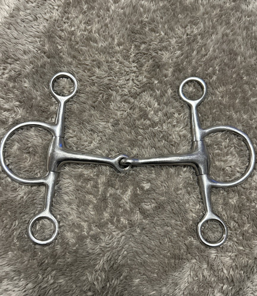 Nice 5-5.25” Single Joint Stainless Steel Elevator Snaffle Bit Soft Leverage EUC