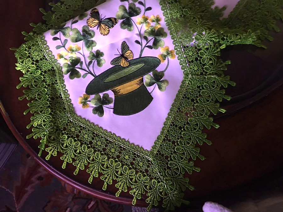 St Patrick's day Table Runner Leprechaun Hat Lucky Shamrock Runner Embroider 69"