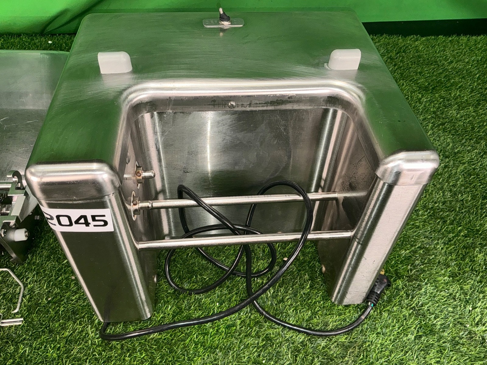 BIRO PRO-9 Meat Tenderizer Cube Steak Machinery 2045