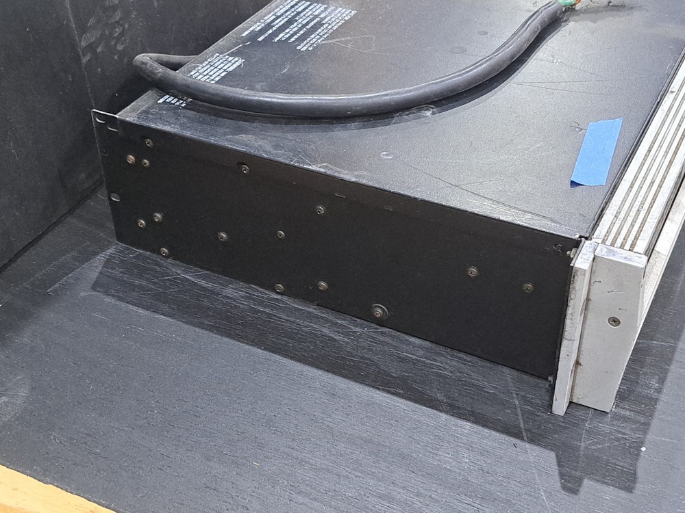 Crown Macro-Tech 5000vz MA-5000VZ Macrotech 5000W