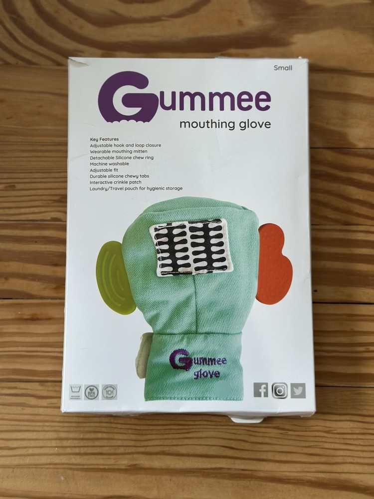 Gummee Mouthing Glove