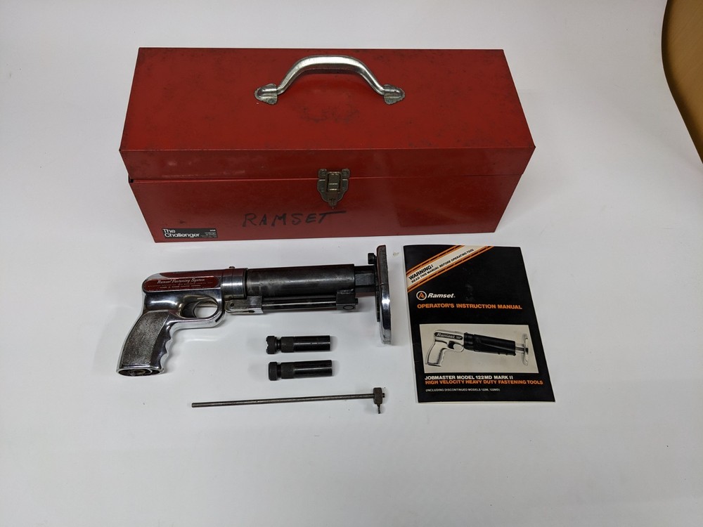 RAMSET 122-MD Fastening TOOL SET w/Metal Case & Accessories