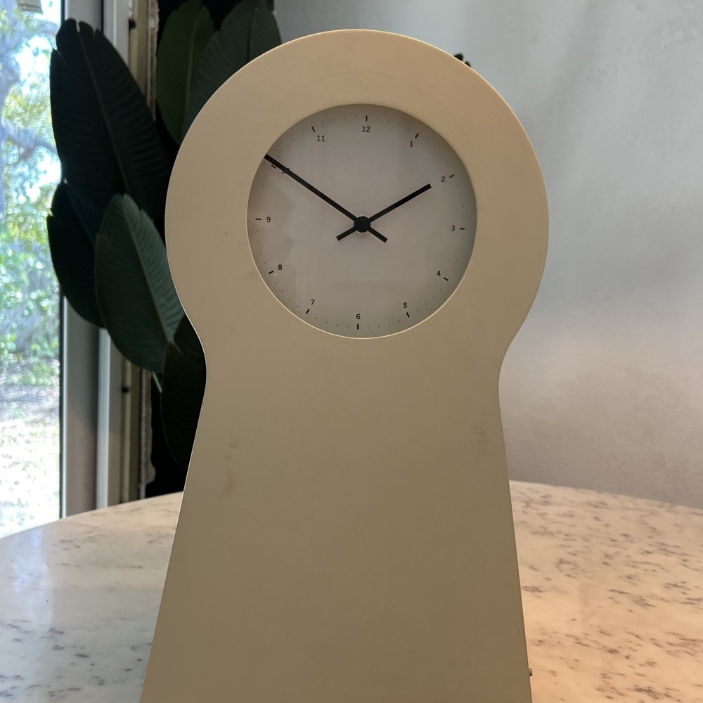 IKEA PS1995 Keyhole Cabinet Clock Minimalist Timepiece White