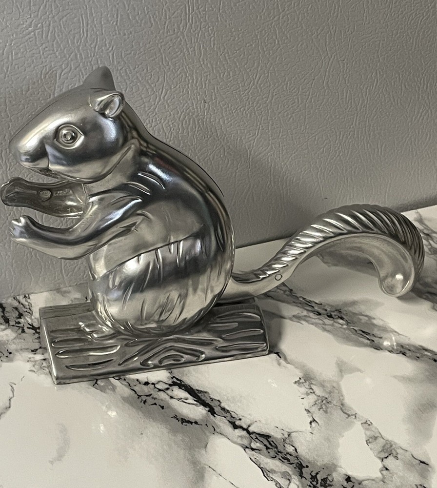 Squirrel Metal Nutcracker Nut