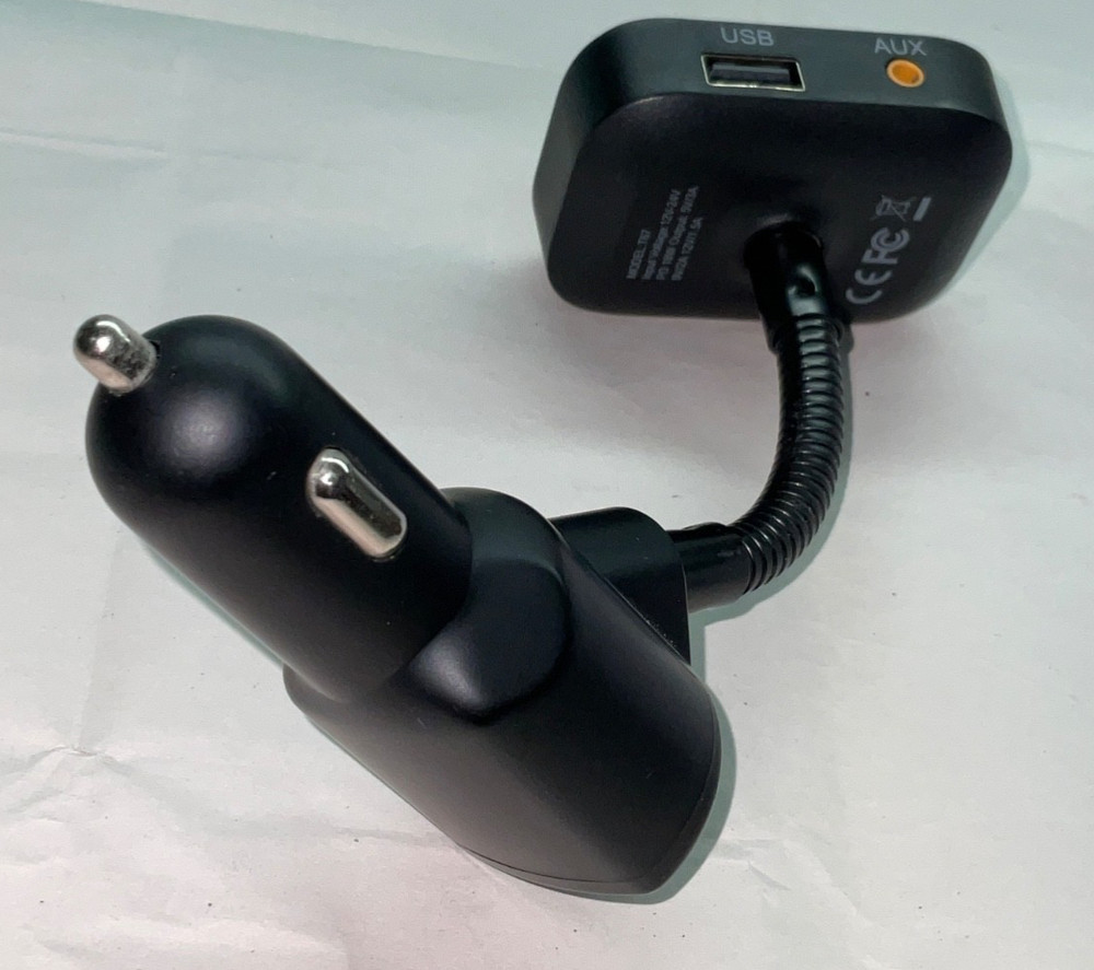 Multifunction Wireless Car MP3 Player USB Charger FM Transmitter Bluetooth Kit