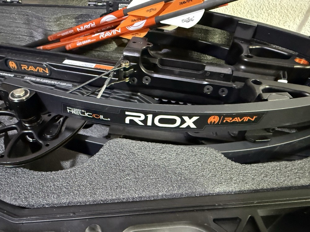 Ravin R10X Crossbow Package w/ Hard Case