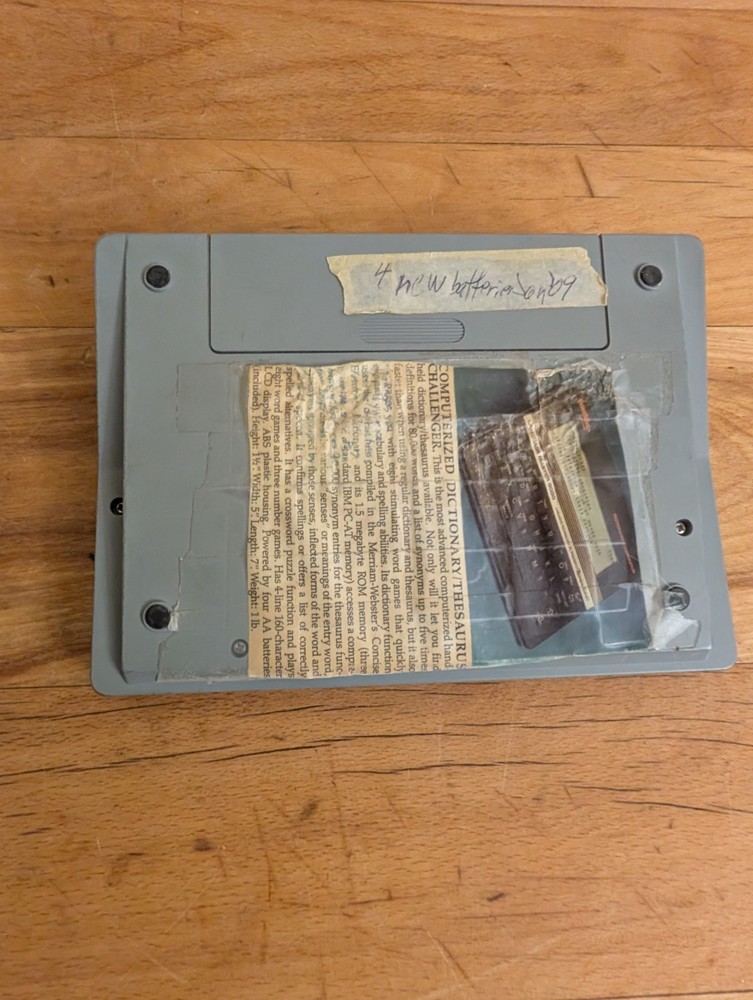 1987 Franklin Computer Dictionary Thesaurus LM-2000 Language Master Works