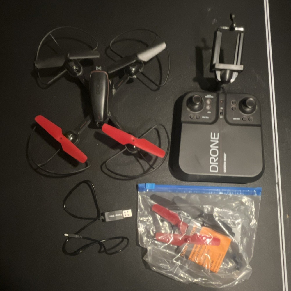 Sharper Image Mack x 10 drone with built in camera and controller