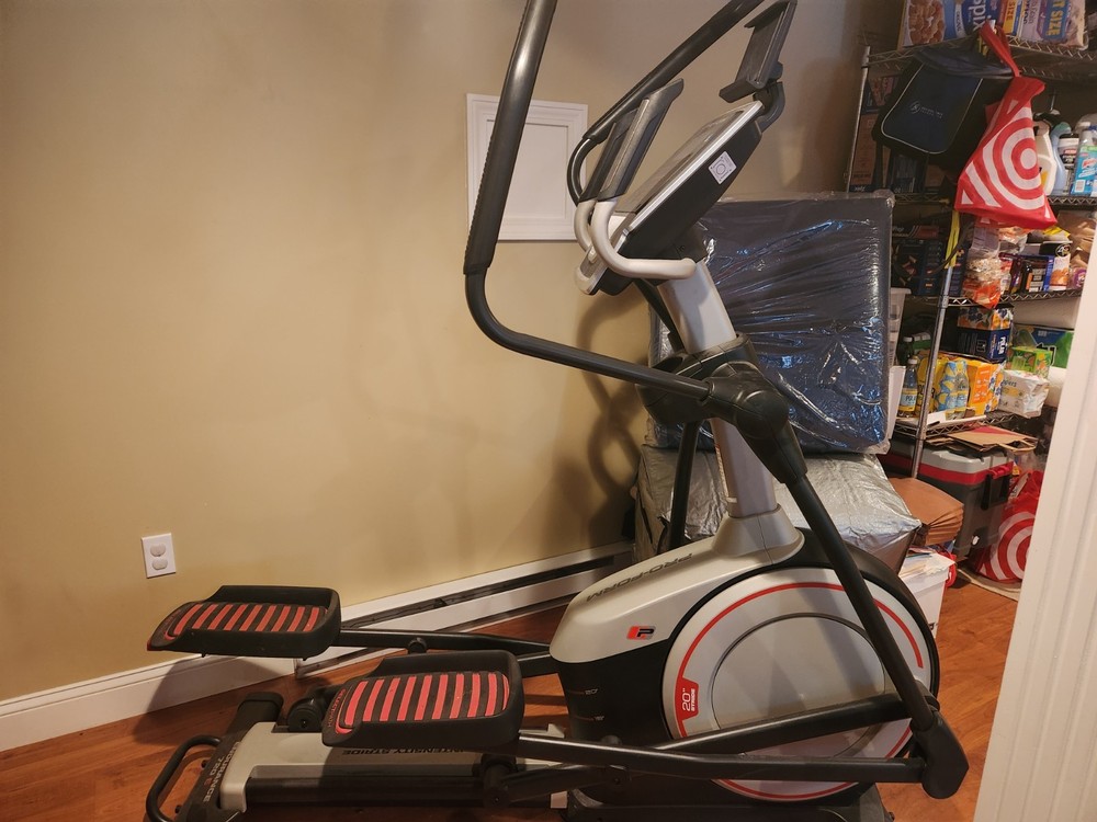 PRO-FORM ENDURANCE 720E ELLIPTICAL- SLIGHTLY USED