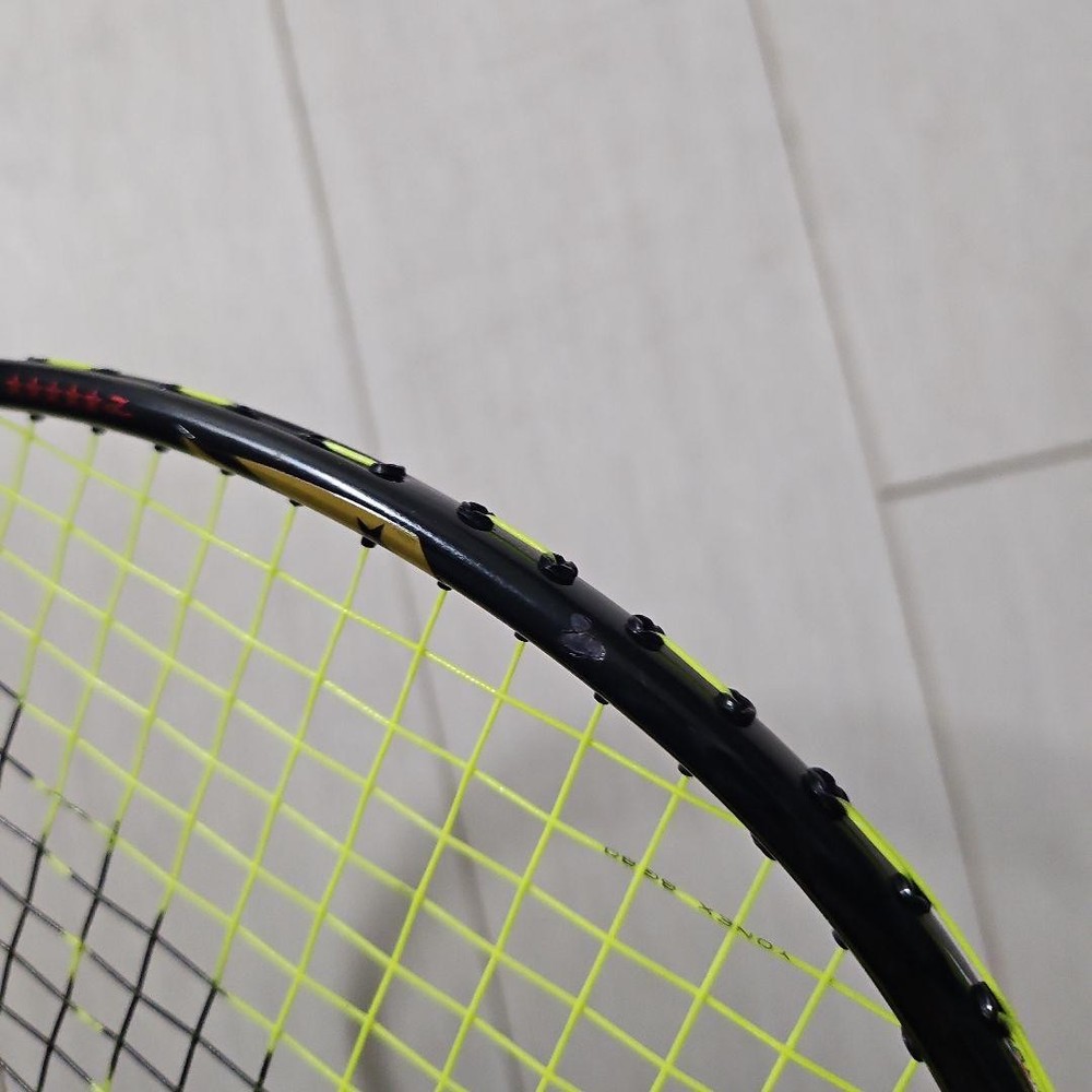 YONEX Voltric Lindan Force