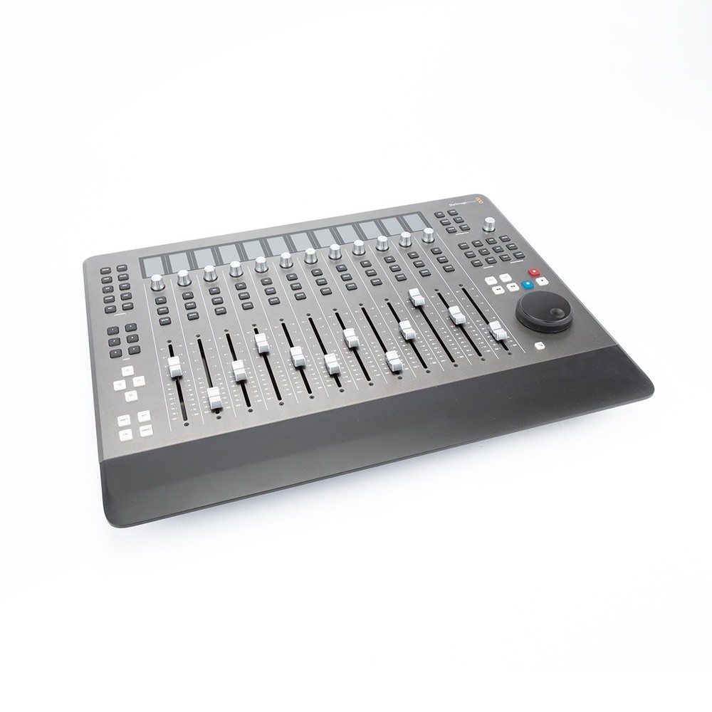 Blackmagic Design Fairlight Desktop Console