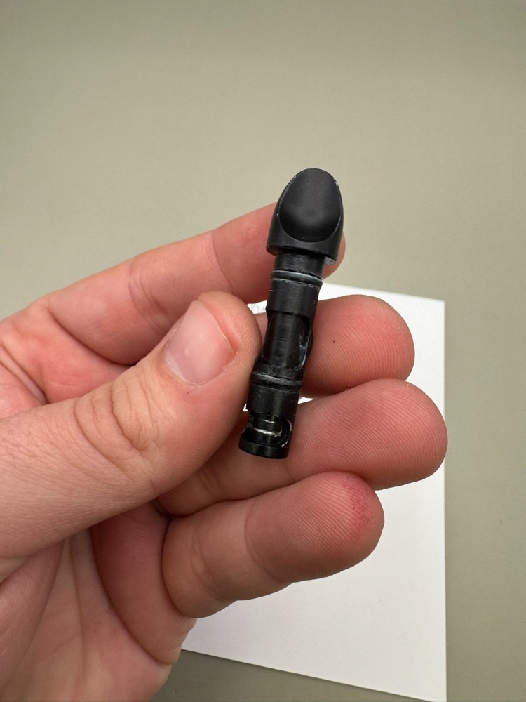 Dye DM6 On/Off Plug